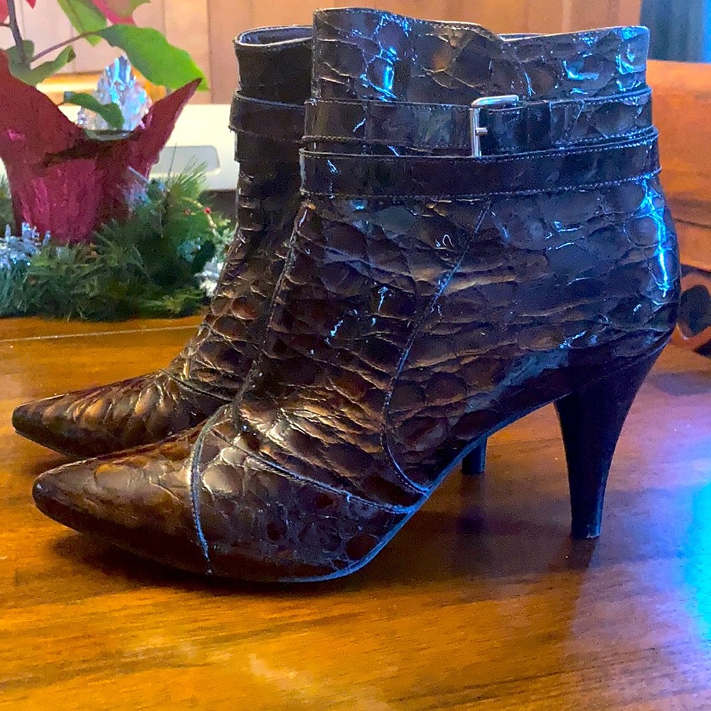 Leather heels